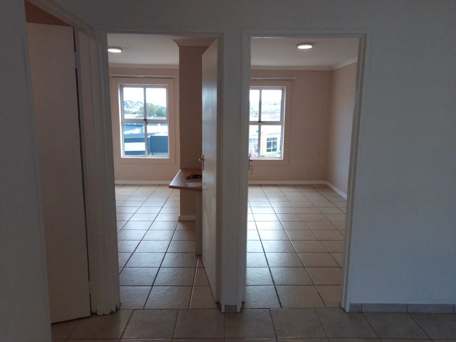 2 Bedroom Property for Sale in La Colline Western Cape